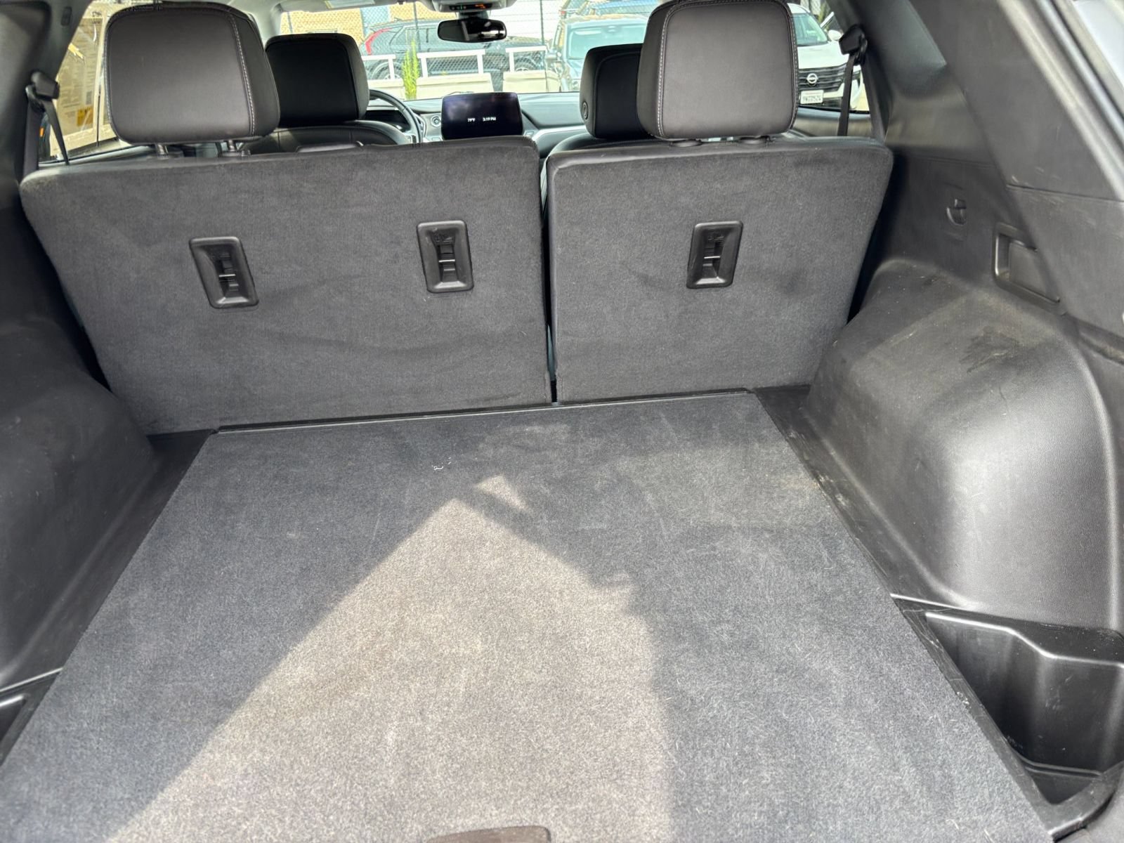 Used 2024 Chevrolet Blazer LT FWD image 29