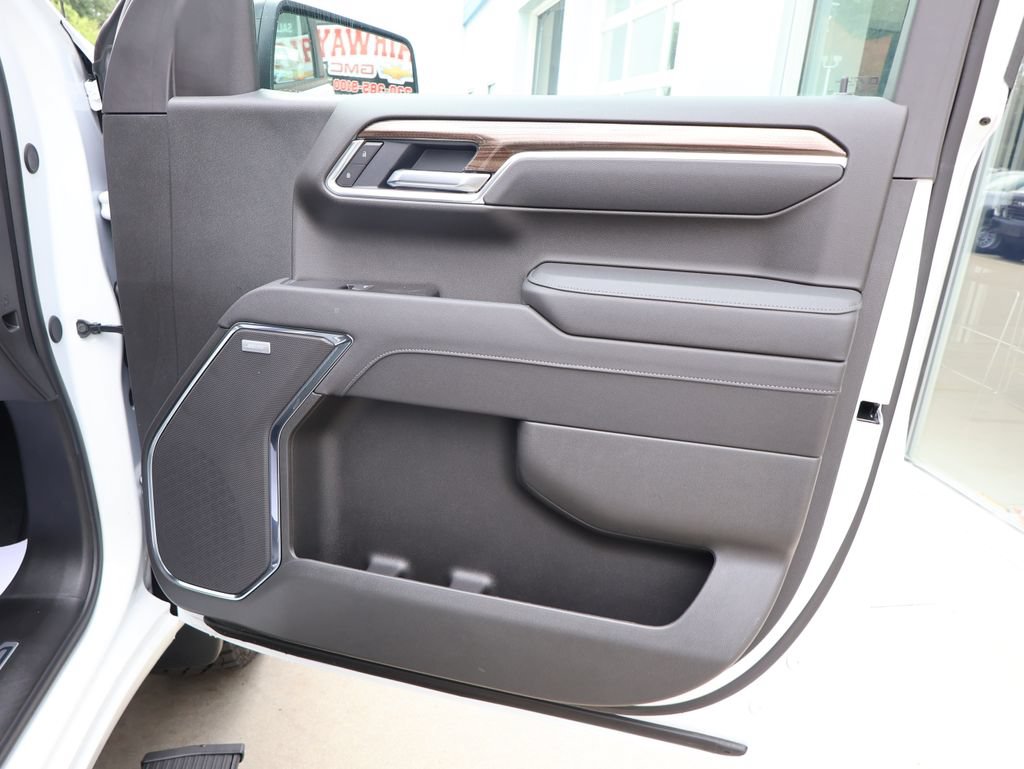 New 2026 Chevrolet Silverado 1500 LT Trail Boss w/ Convenience Package II AWD/4WD image 39