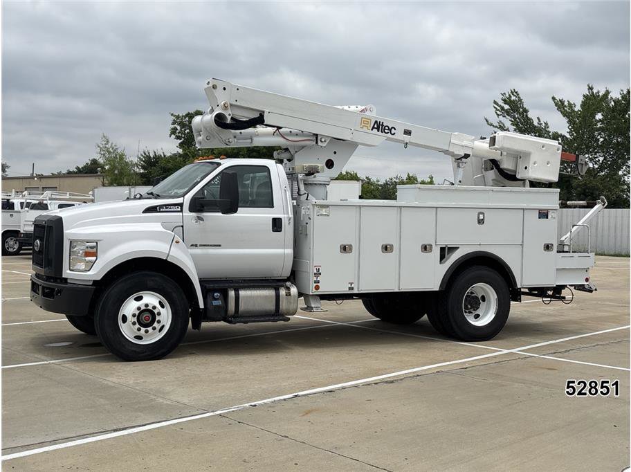 Used 2017 Ford F750 2WD Regular Cab Super Duty