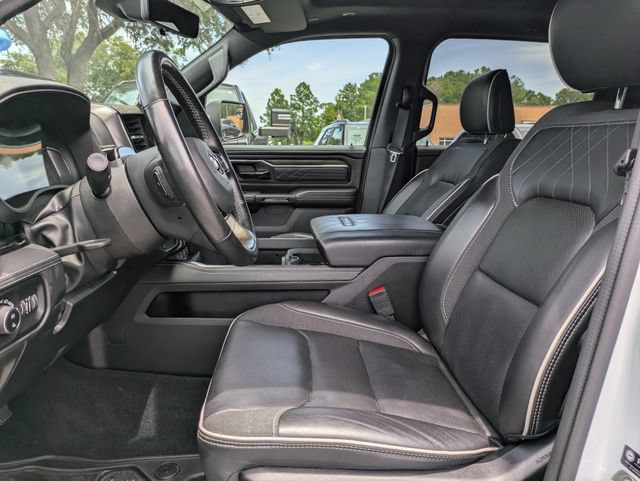 Used 2025 RAM 1500 Limited AWD/4WD image 21