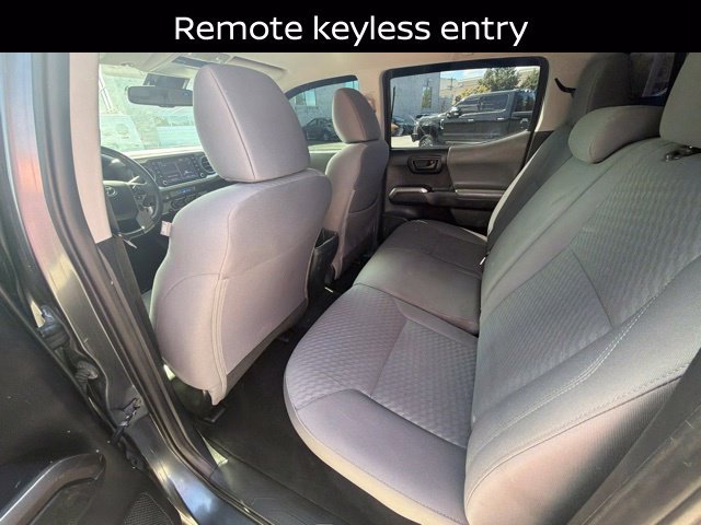 Used 2021 Toyota Tacoma SR5 RWD image 15