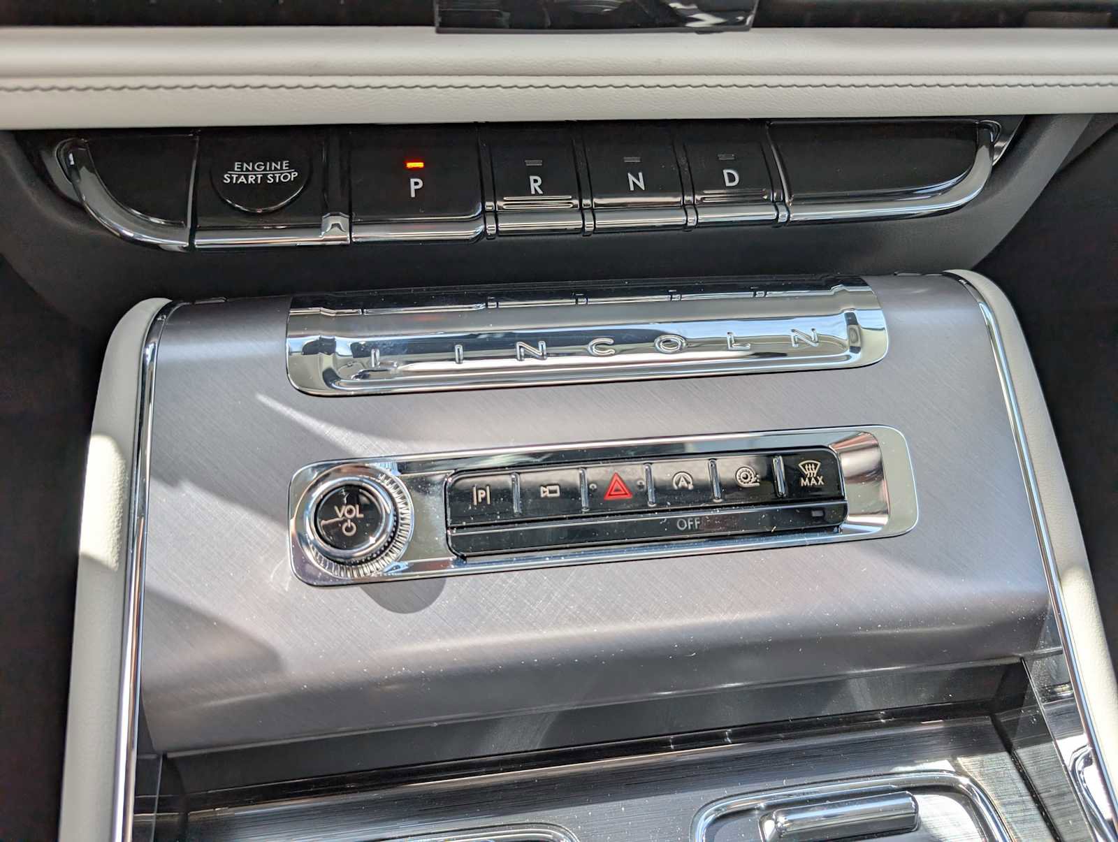 New 2026 Lincoln Aviator AWD image 27