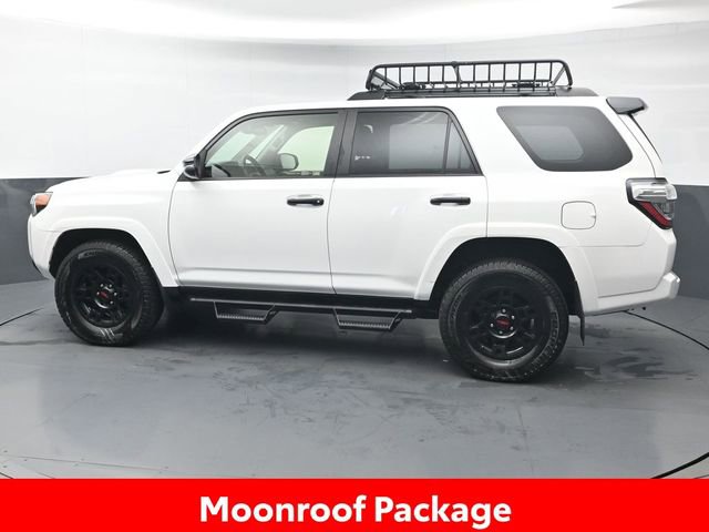 Certified 2021 Toyota 4Runner Venture w/ Moonroof Package AWD/4WD image 4