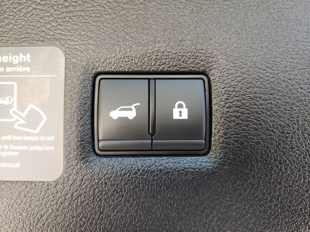 New 2025 INFINITI QX55 Essential image 28