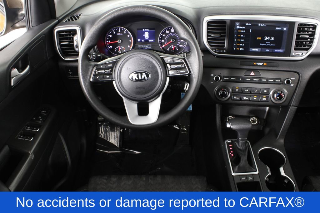 Used 2020 Kia Sportage LX image 4