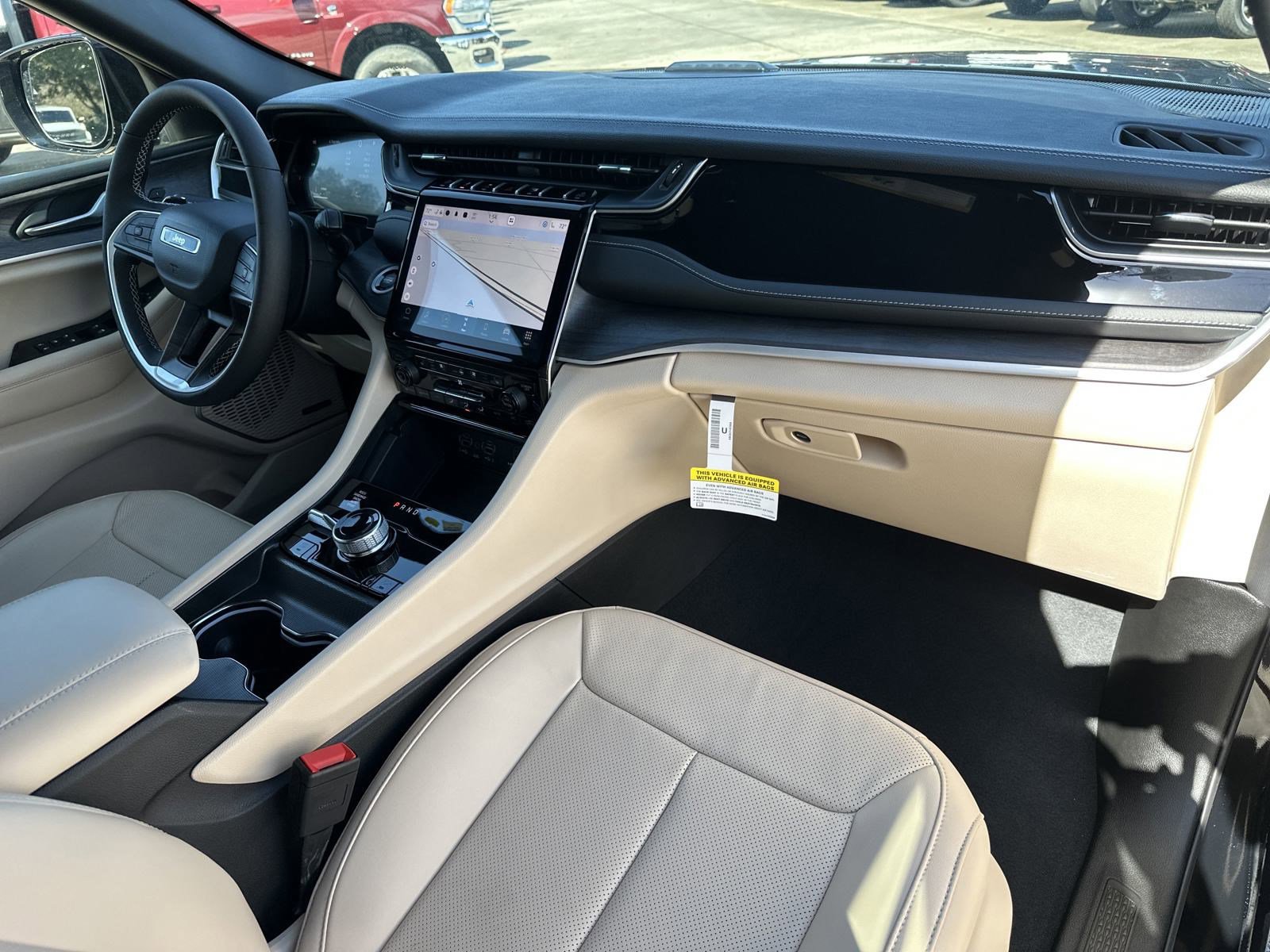 New 2024 Jeep Grand Cherokee Limited 4xe w/ Luxury Tech Group II AWD/4WD image 19