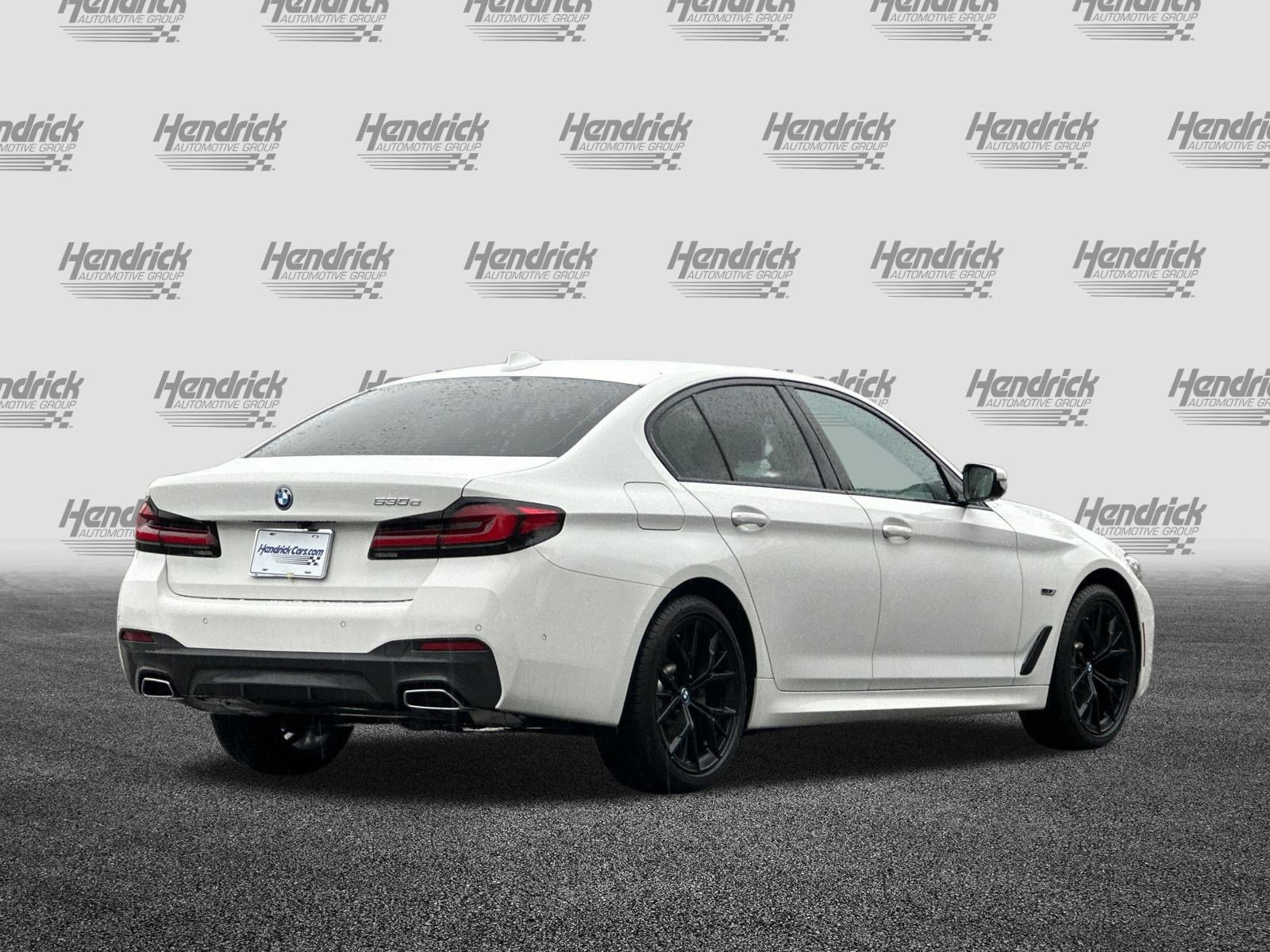 Certified 2023 BMW 530e w/ M Sport Package image 5