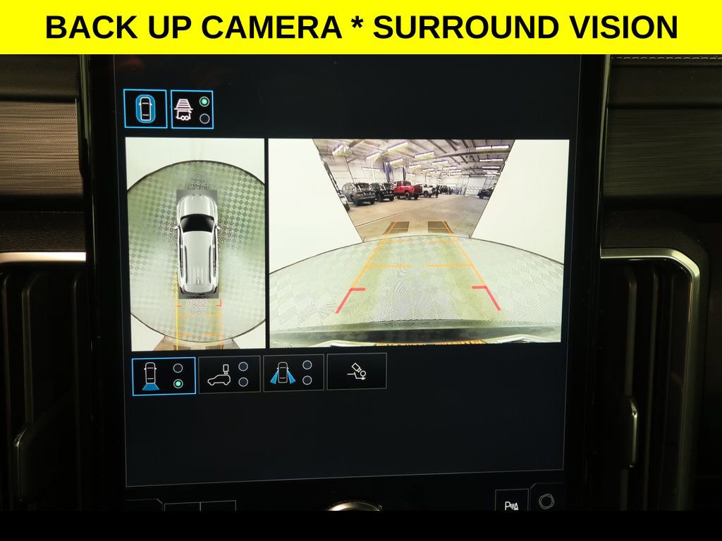 Used 2025 GMC Acadia Elevation image 12