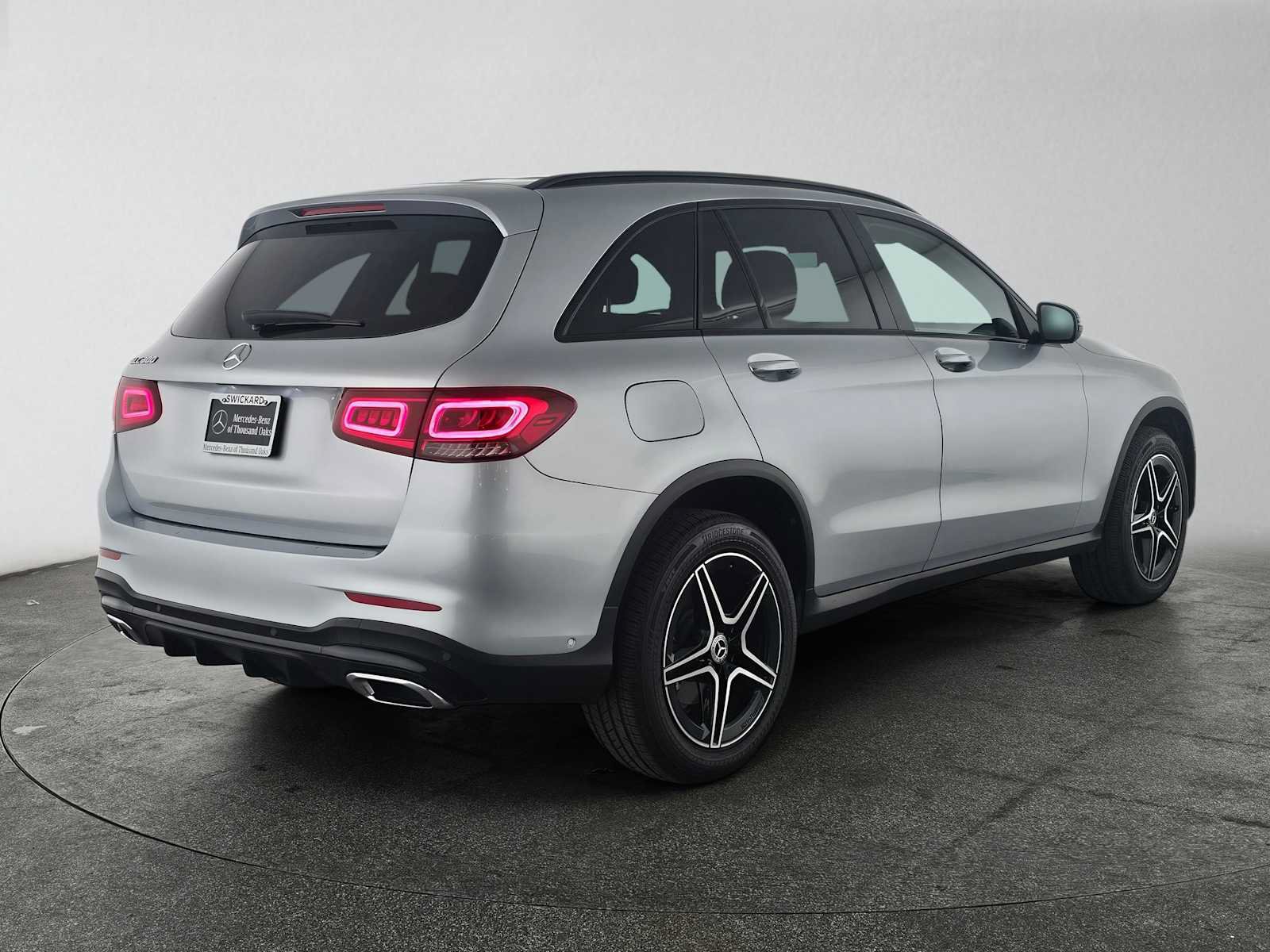 Used 2022 Mercedes-Benz GLC 300 image 3