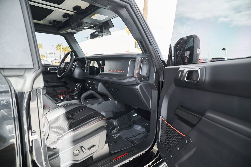 Used 2025 Ford Bronco Raptor image 12