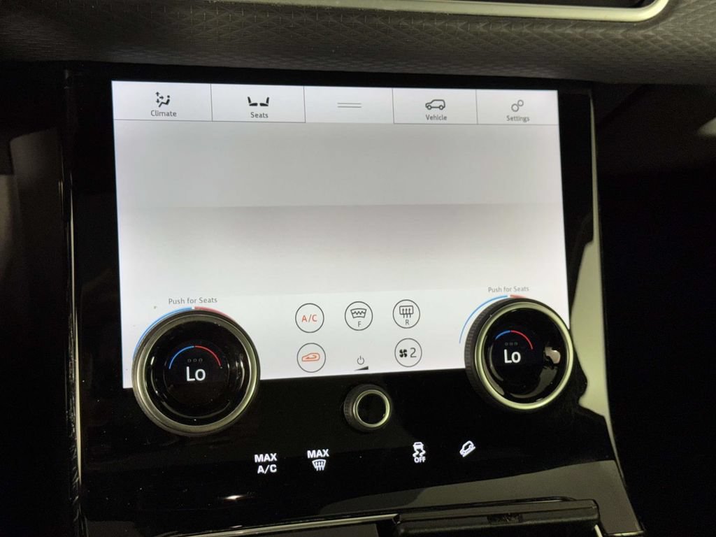 Used 2020 Land Rover Range Rover Velar R-Dynamic S AWD/4WD image 28