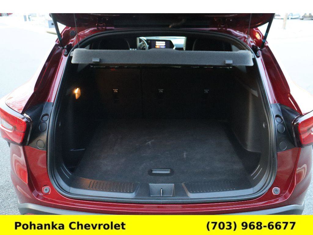 Used 2024 Chevrolet Trax RS w/ Sunroof Package image 29