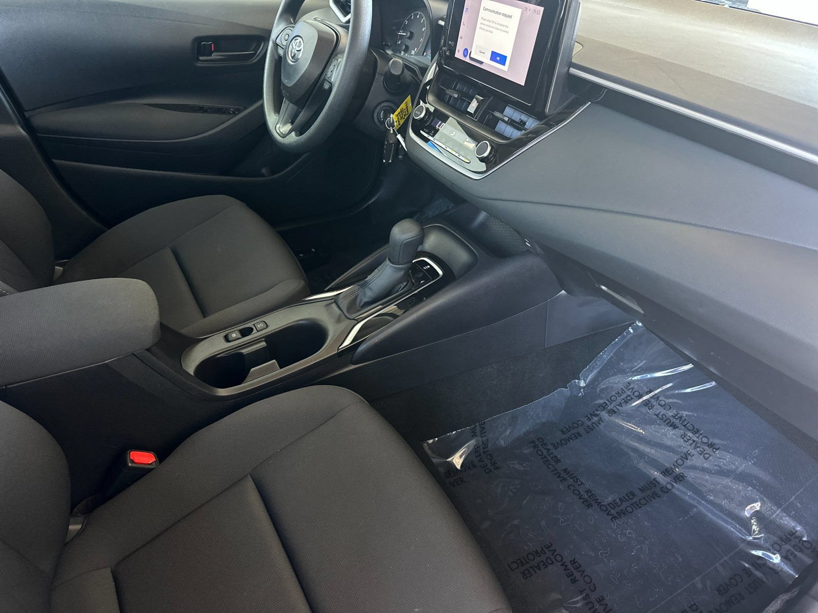 Used 2025 Toyota Corolla LE FWD image 14