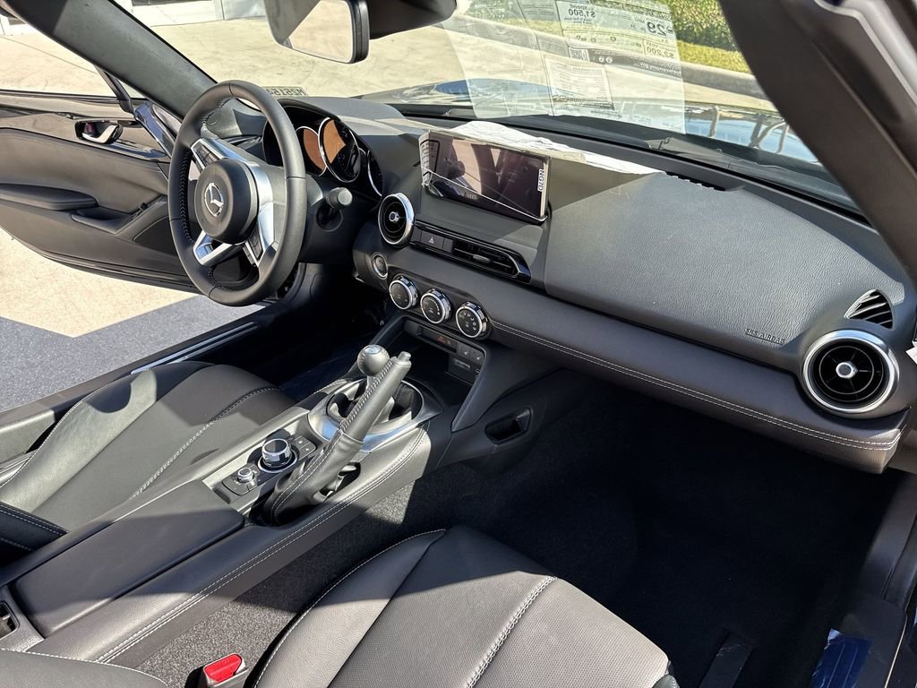New 2025 MAZDA MX-5 Miata Grand Touring w/ Weather Package image 32