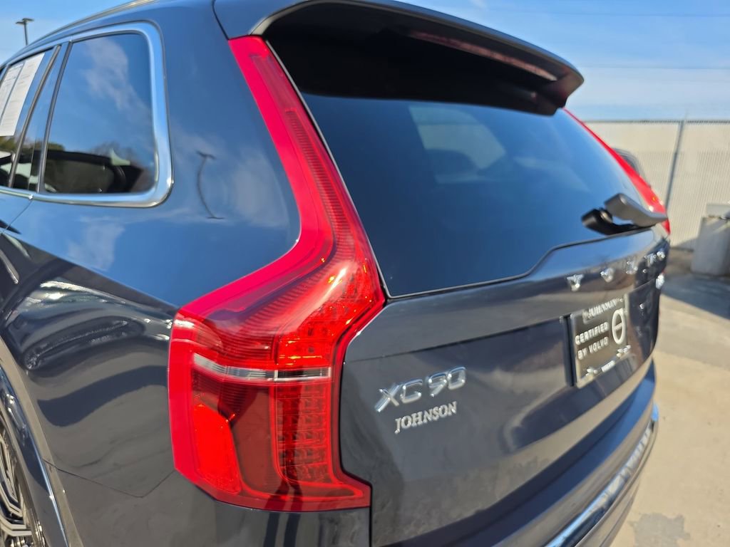 Certified 2025 Volvo XC90 B5 Core image 39