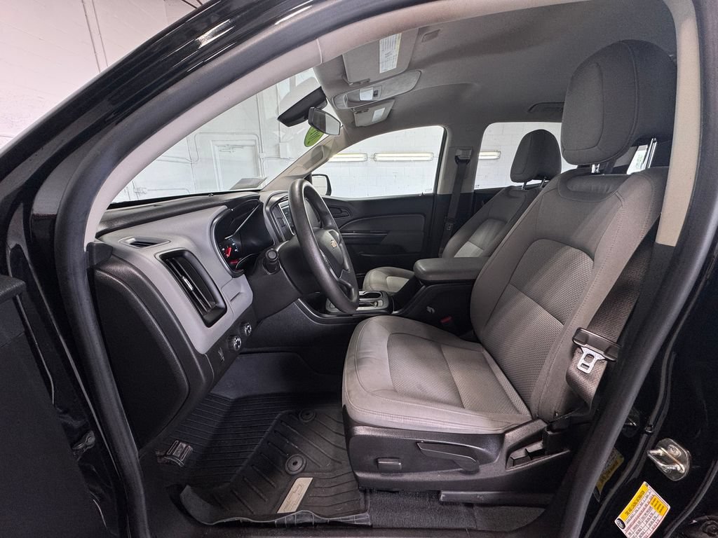 Used 2019 Chevrolet Colorado W/T w/ WT Convenience Package AWD/4WD image 12