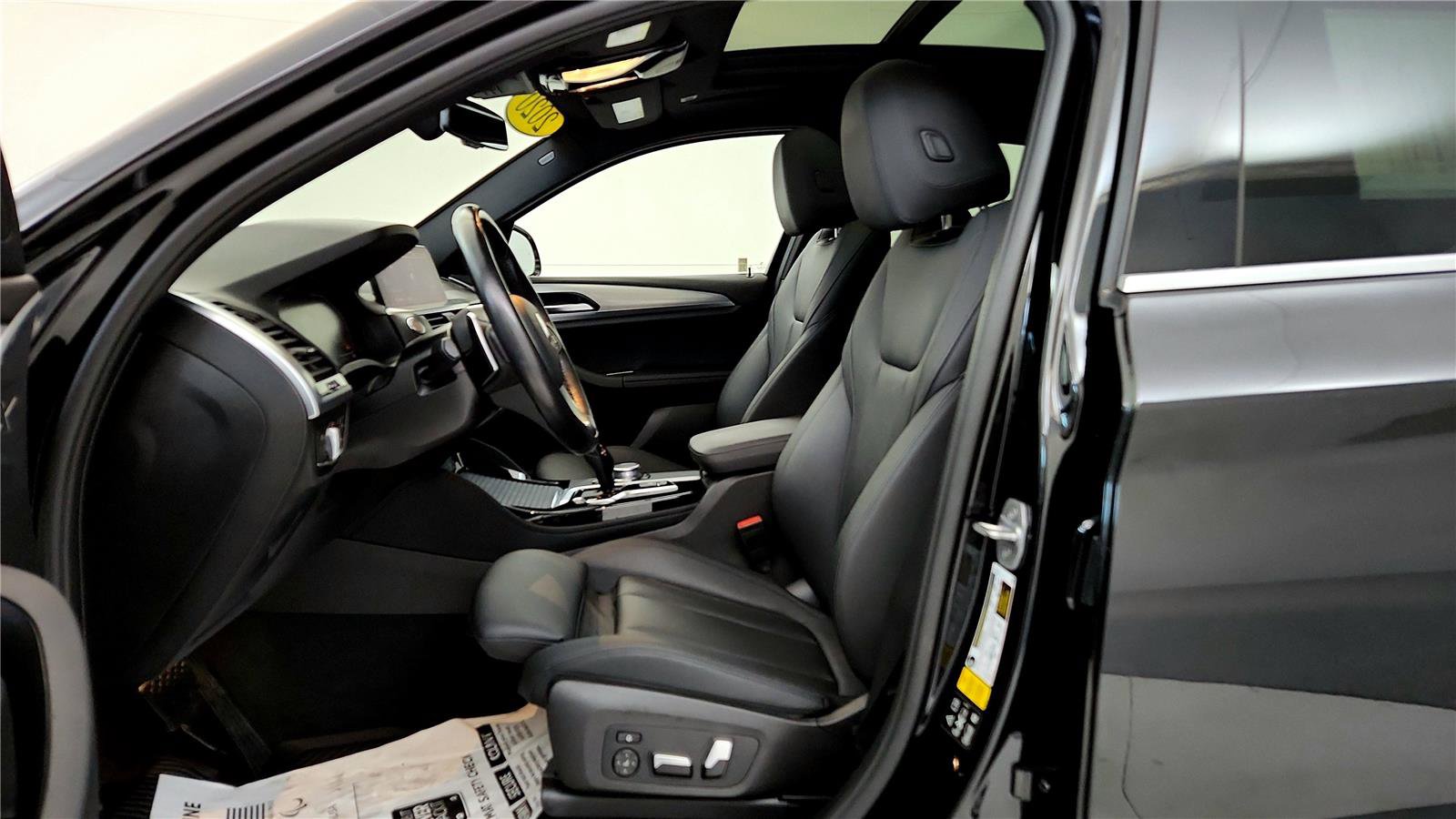 Used 2020 BMW X4 xDrive30i w/ Premium Package image 38