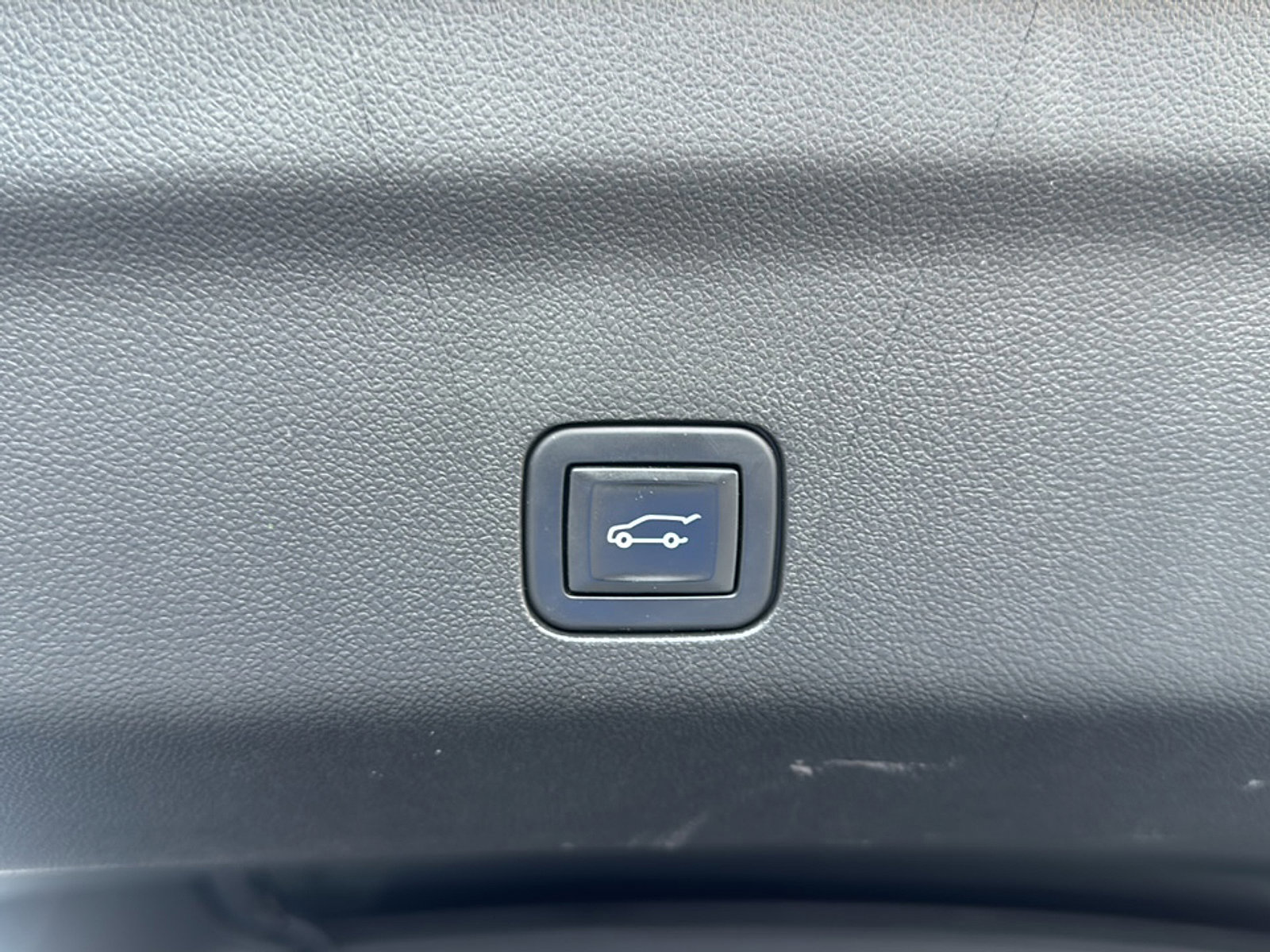 Certified 2023 Chevrolet Tahoe Premier image 37