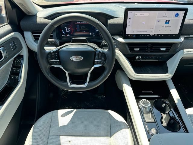 Used 2025 Ford Explorer Platinum w/ Ultimate Package AWD/4WD image 19