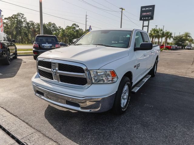 Used 2019 RAM 1500 Classic SLT RWD image 3