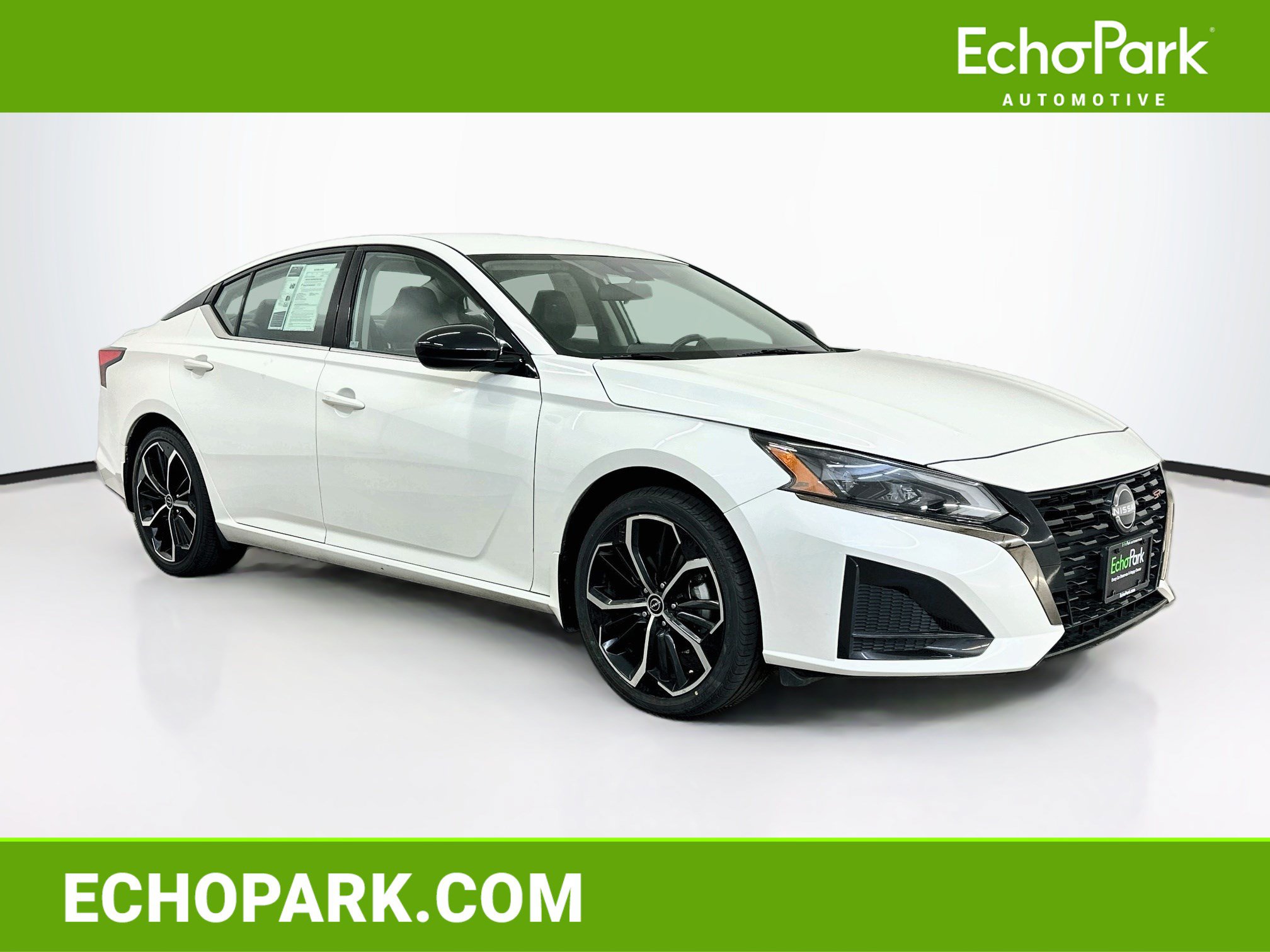 Used 2023 Nissan Altima 2.5 SR