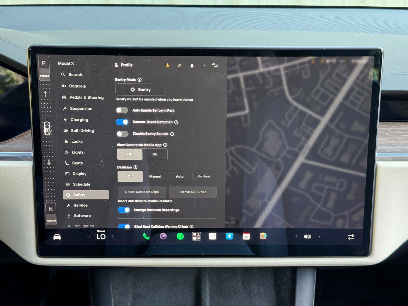 Used 2022 Tesla Model X AWD/4WD image 28