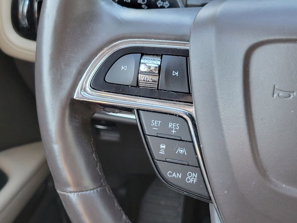 Used 2021 Lincoln Nautilus Reserve w/ Equipment Group 201A image 31