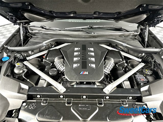 Used 2023 BMW X7 M60i w/ Executive Package image 53