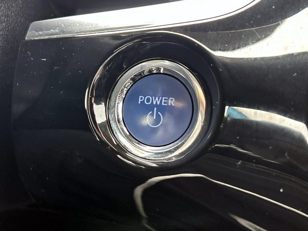 Used 2020 Toyota Prius Prime Limited FWD image 22