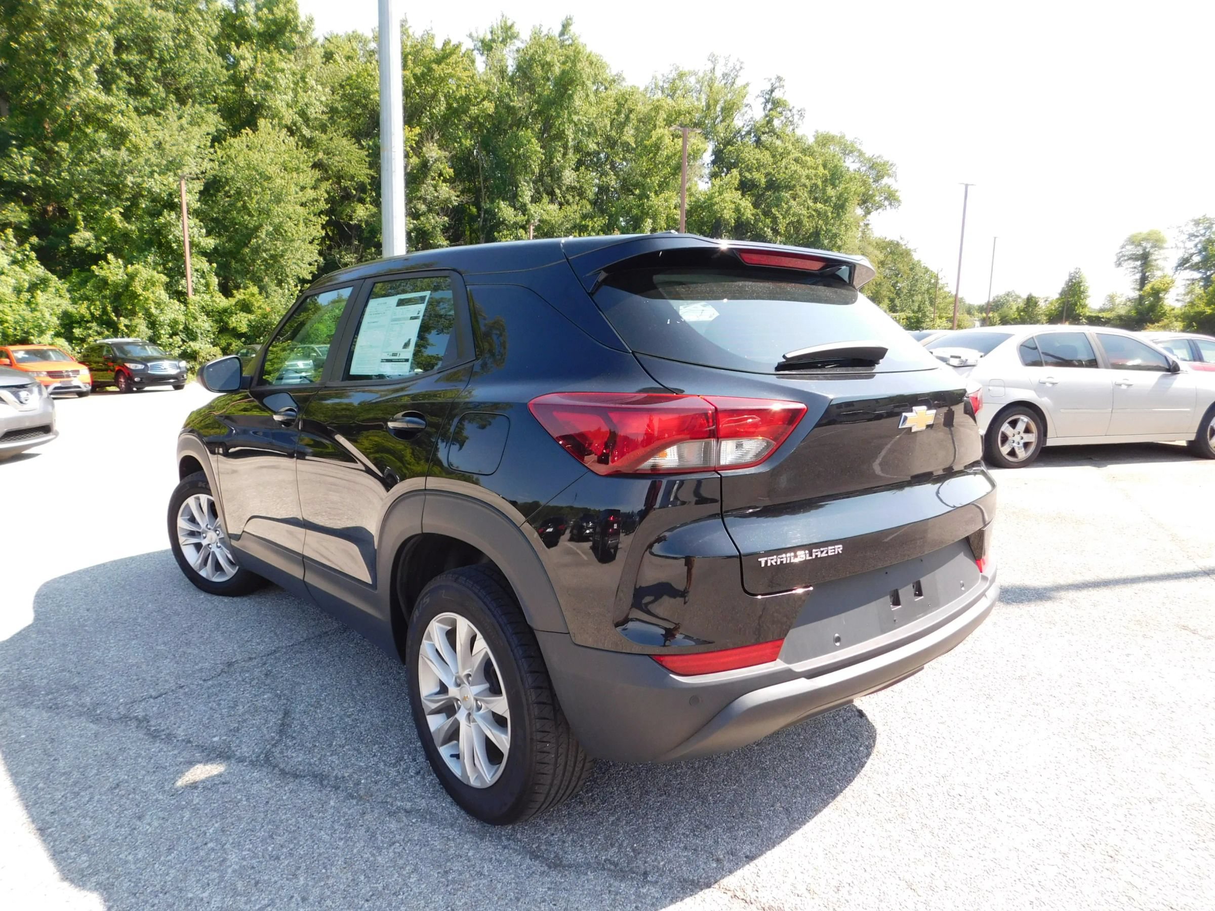 Used 2021 Chevrolet TrailBlazer LS FWD image 6