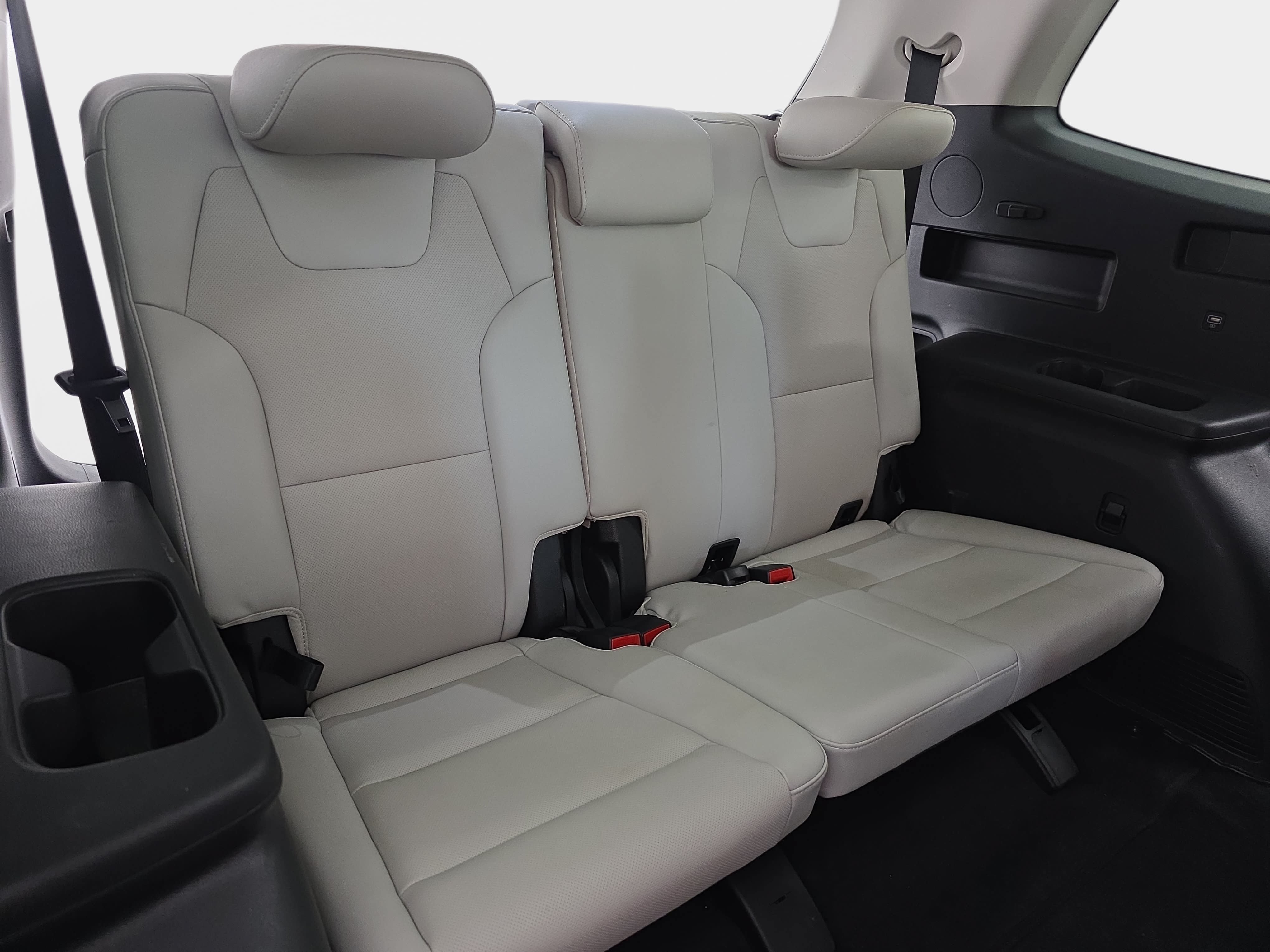 Used 2022 Kia Telluride EX w/ EX Premium Package AWD/4WD image 12