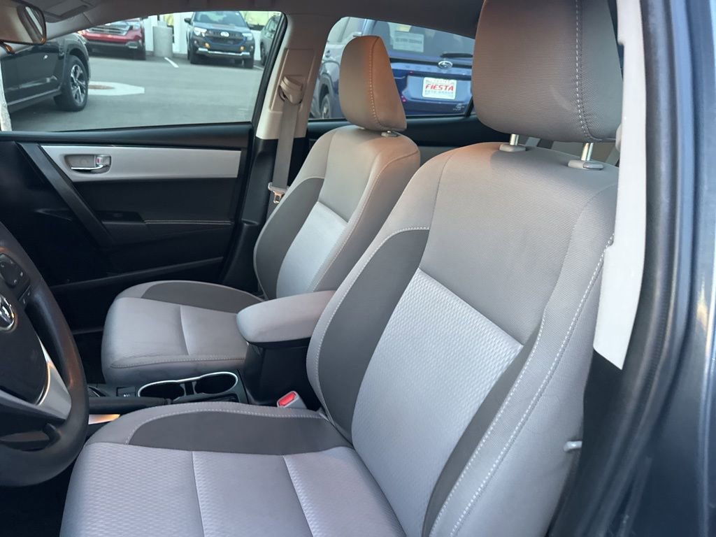 Used 2019 Toyota Corolla LE image 14