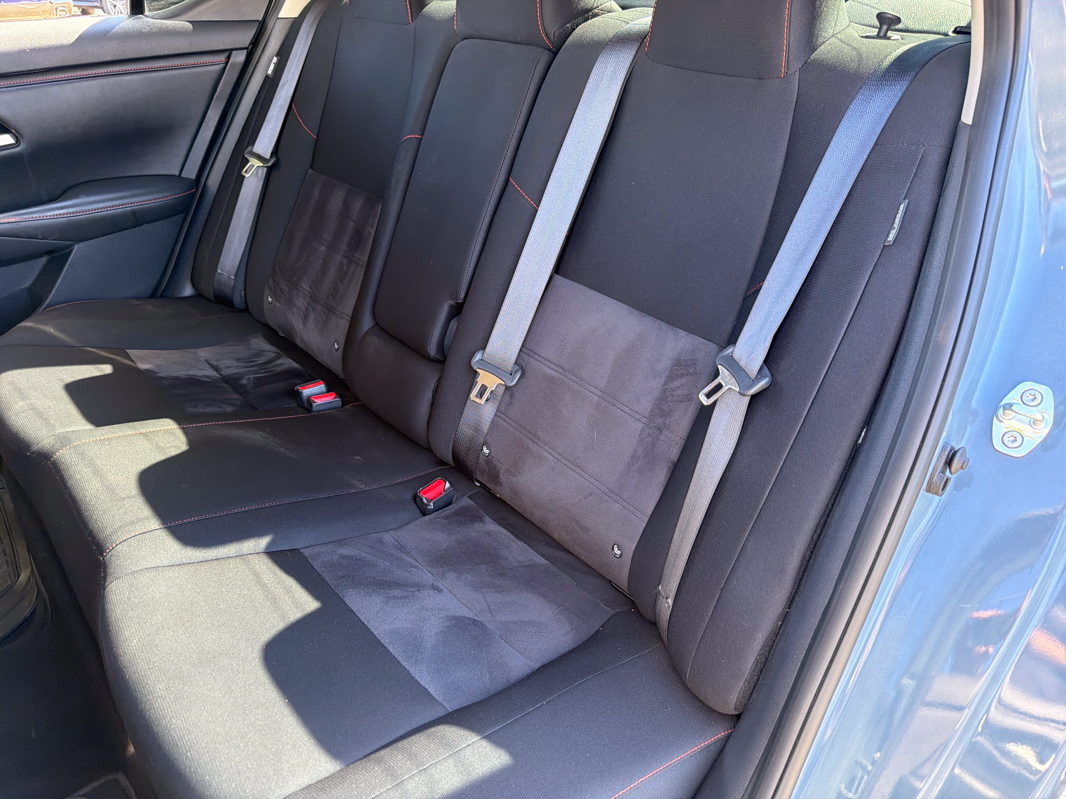 Used 2025 Nissan Sentra SR FWD image 27