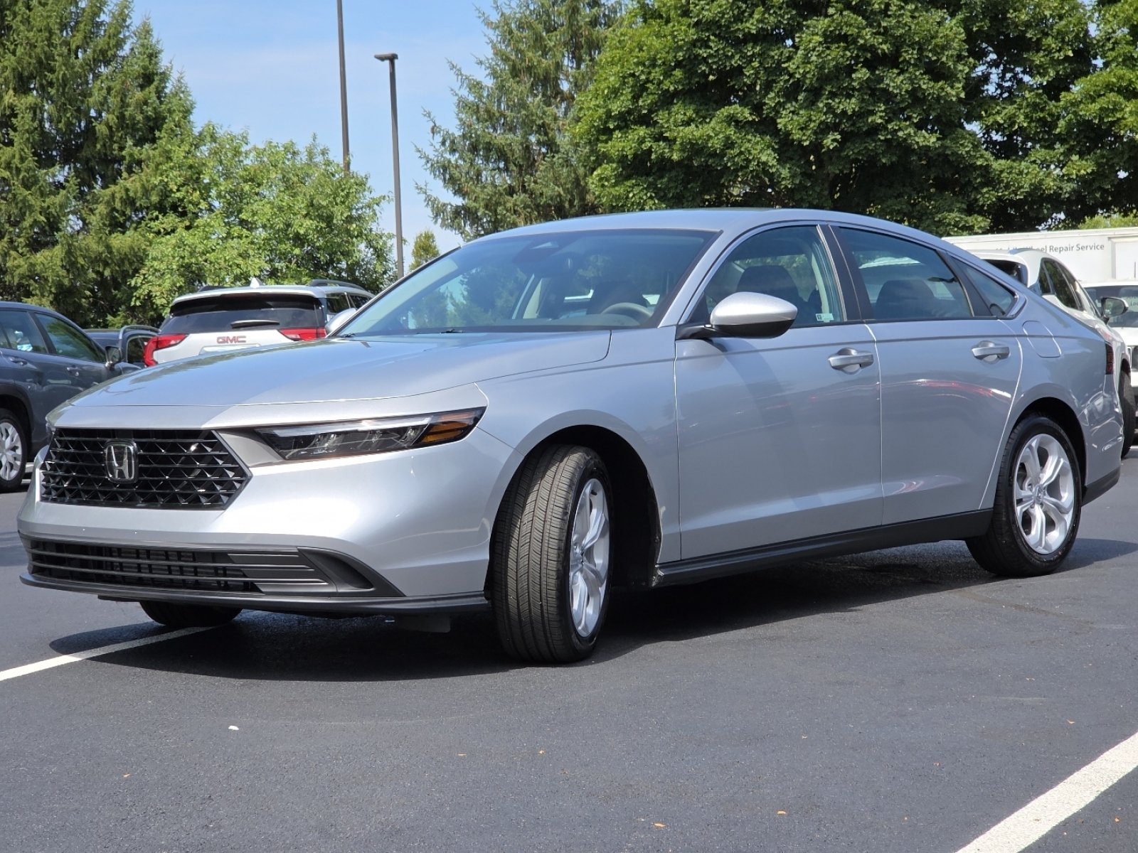 Used 2025 Honda Accord LX image 14