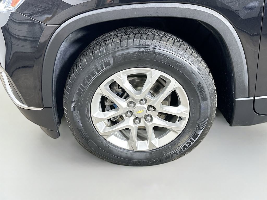 Used 2021 Chevrolet Traverse LT FWD image 8