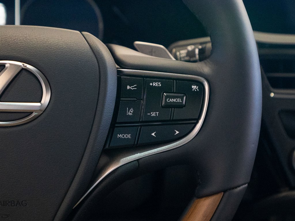 New 2025 Lexus ES 350 Luxury image 32