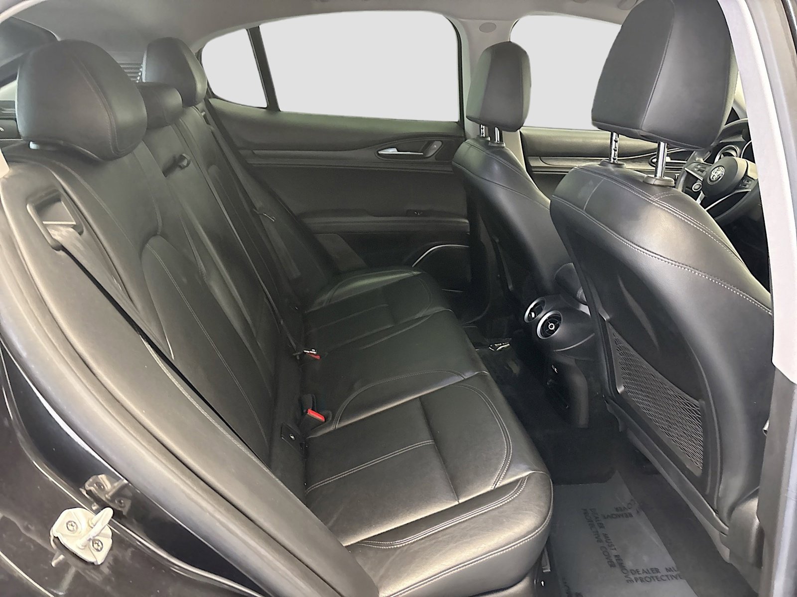 Used 2018 Alfa Romeo Stelvio AWD image 16