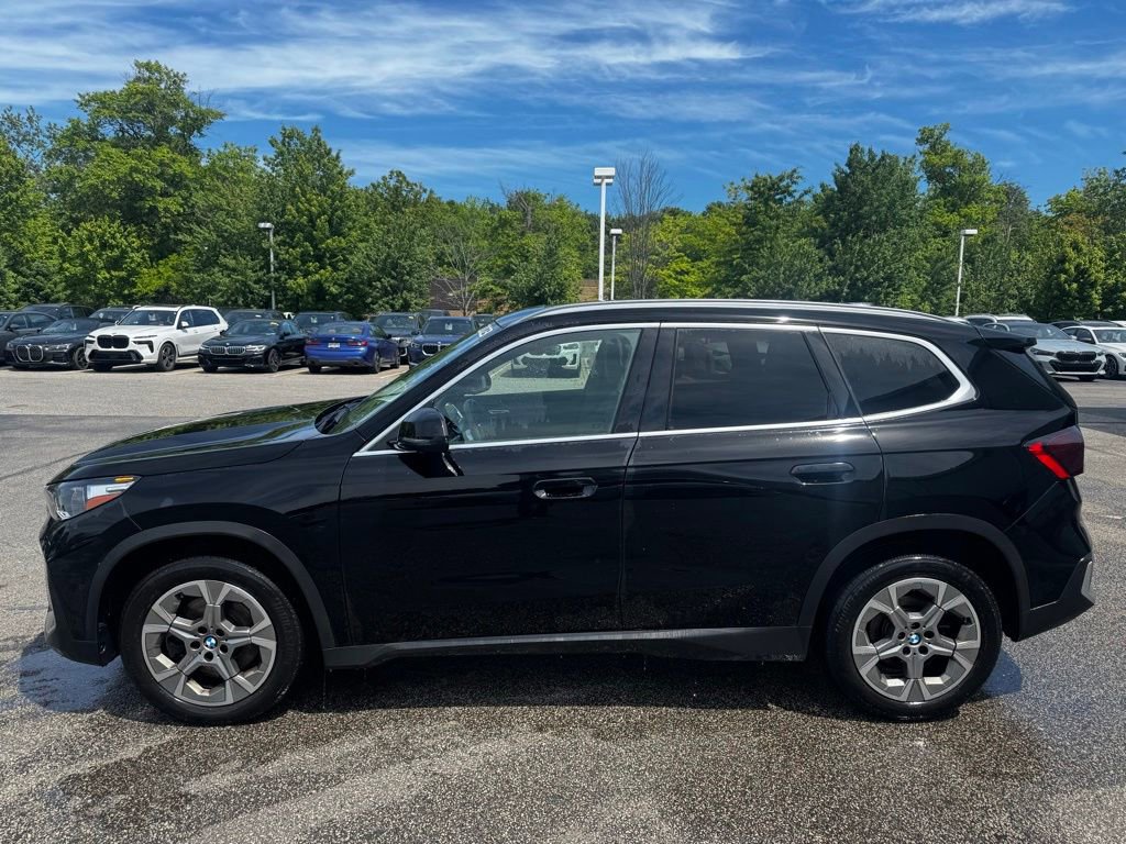 Used 2023 BMW X1 xDrive28i w/ Convenience Package AWD/4WD image 2