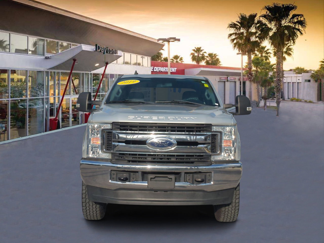 Used 2019 Ford F250 XLT w/ FX4 Off-Road Package image 8