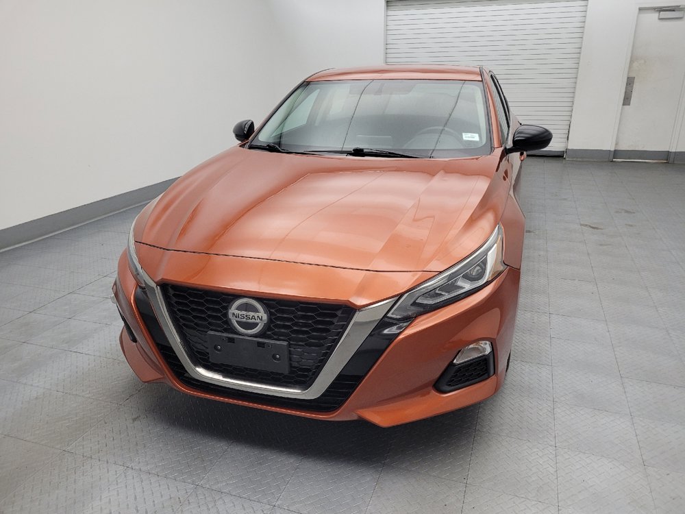 Used 2019 Nissan Altima 2.5 SR FWD image 15