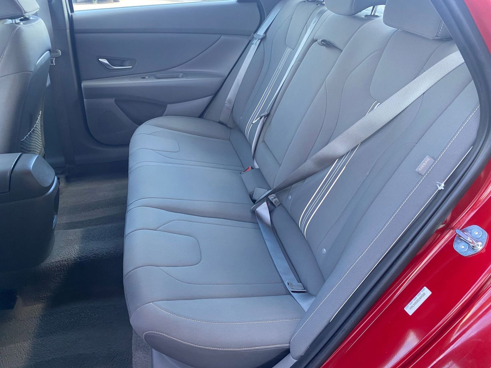 Used 2025 Hyundai Elantra SEL image 25