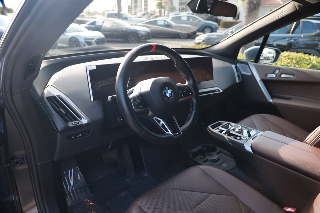 Used 2025 BMW iX M60 AWD/4WD image 17