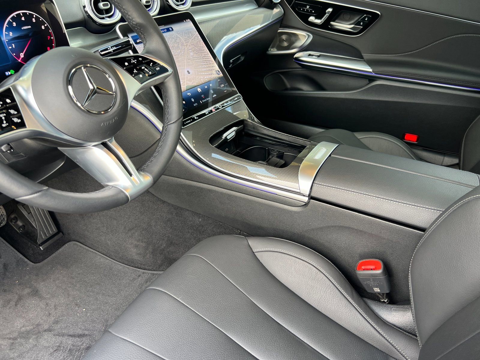 Used 2024 Mercedes-Benz CLE 300 4MATIC Coupe image 7