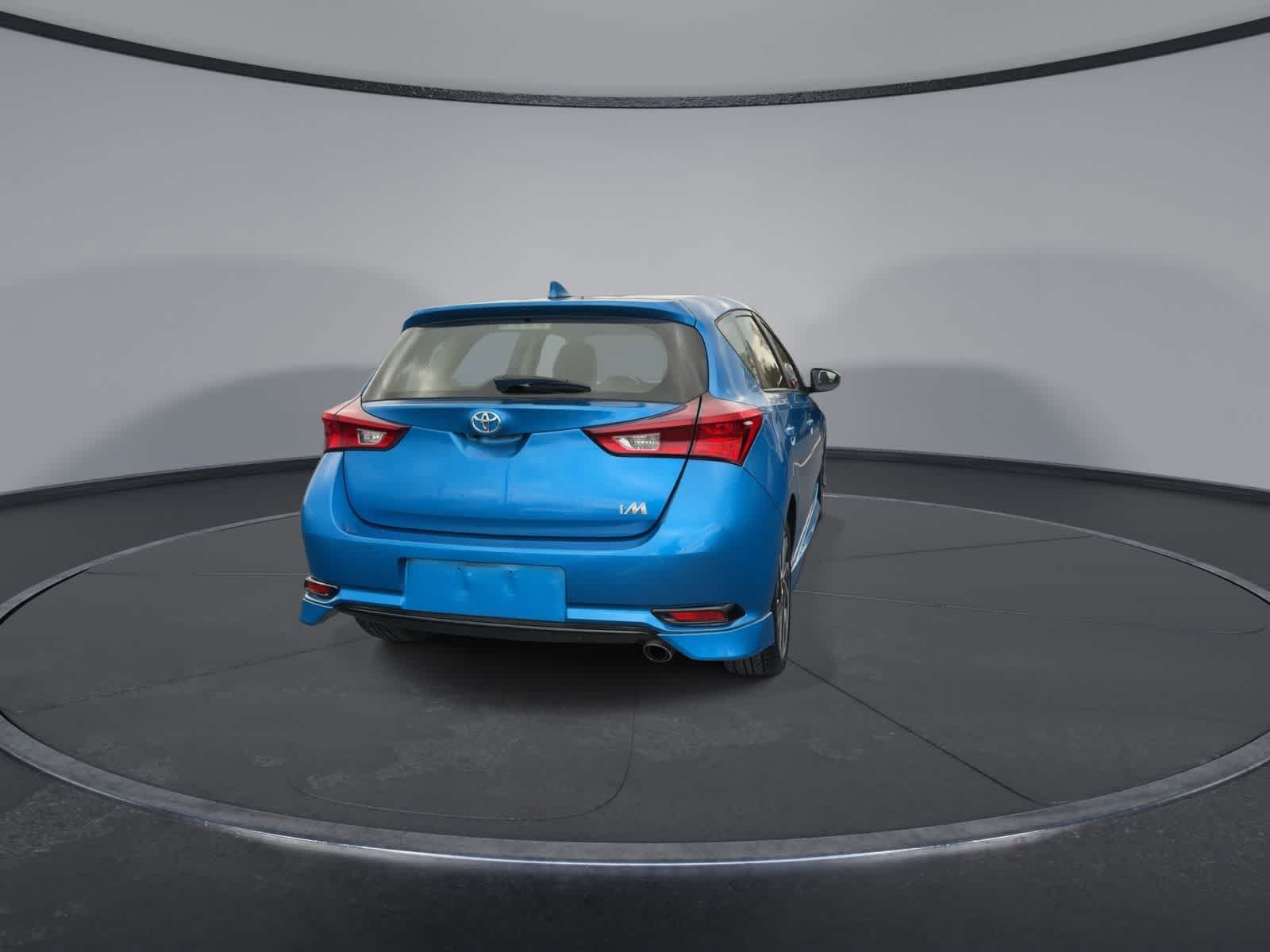 Used 2017 Toyota Corolla iM FWD image 7
