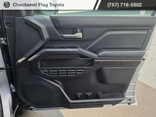 Used 2025 Toyota Tacoma Limited AWD/4WD image 28