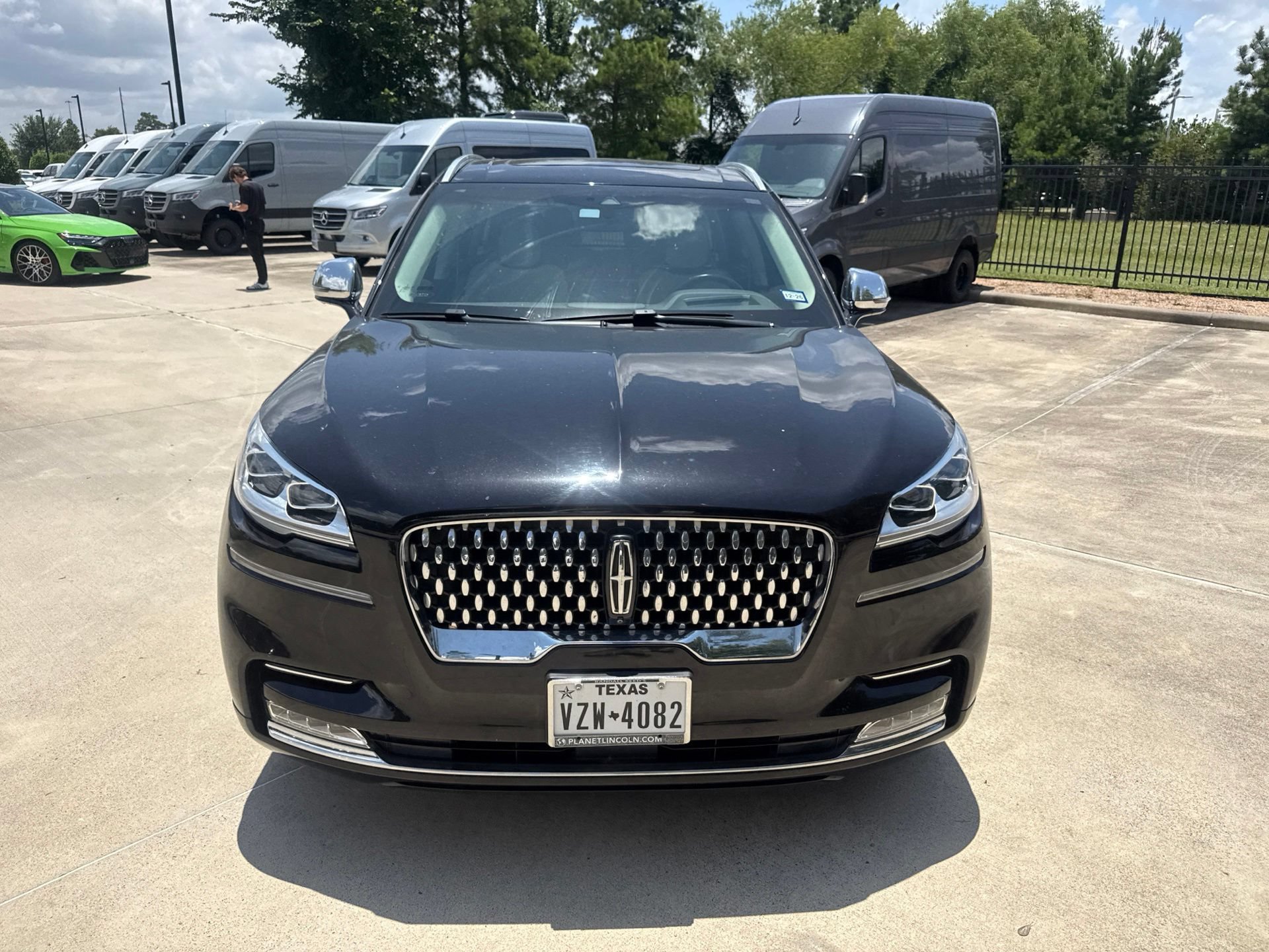 Used 2020 Lincoln Aviator Black Label w/ Dynamic Handling Package AWD/4WD image 2