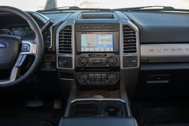 Used 2017 Ford F250 Lariat w/ Lariat Ultimate Package image 12