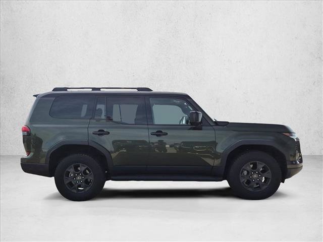 Used 2024 Lexus GX 550 AWD/4WD image 4
