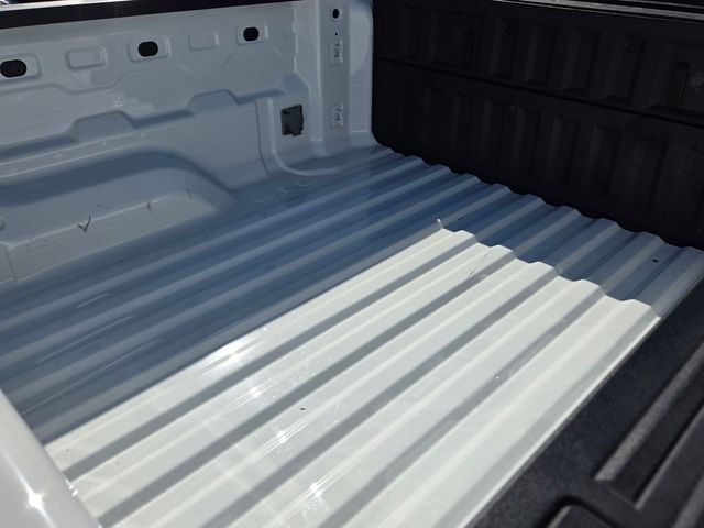 Used 2024 GMC Canyon Elevation w/ Convenience Package RWD image 8