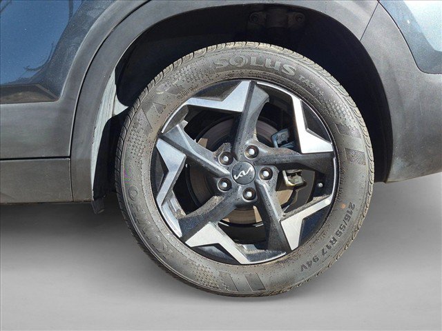 Used 2024 Kia Seltos EX AWD/4WD image 25